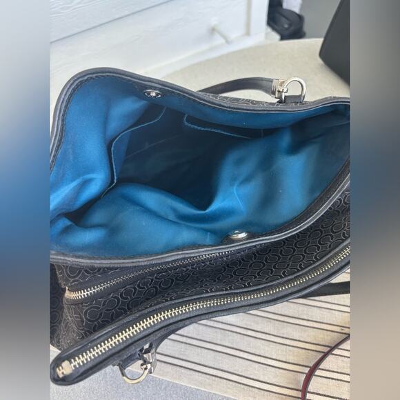 Coach Madison Maggie Op Art Logo Bag with Leather Details and Silver Hardware - Picture 6 of 8